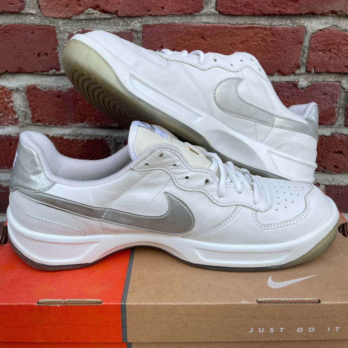 2002 Nike Ace 83 White Metalic Silver Eclectic Heat