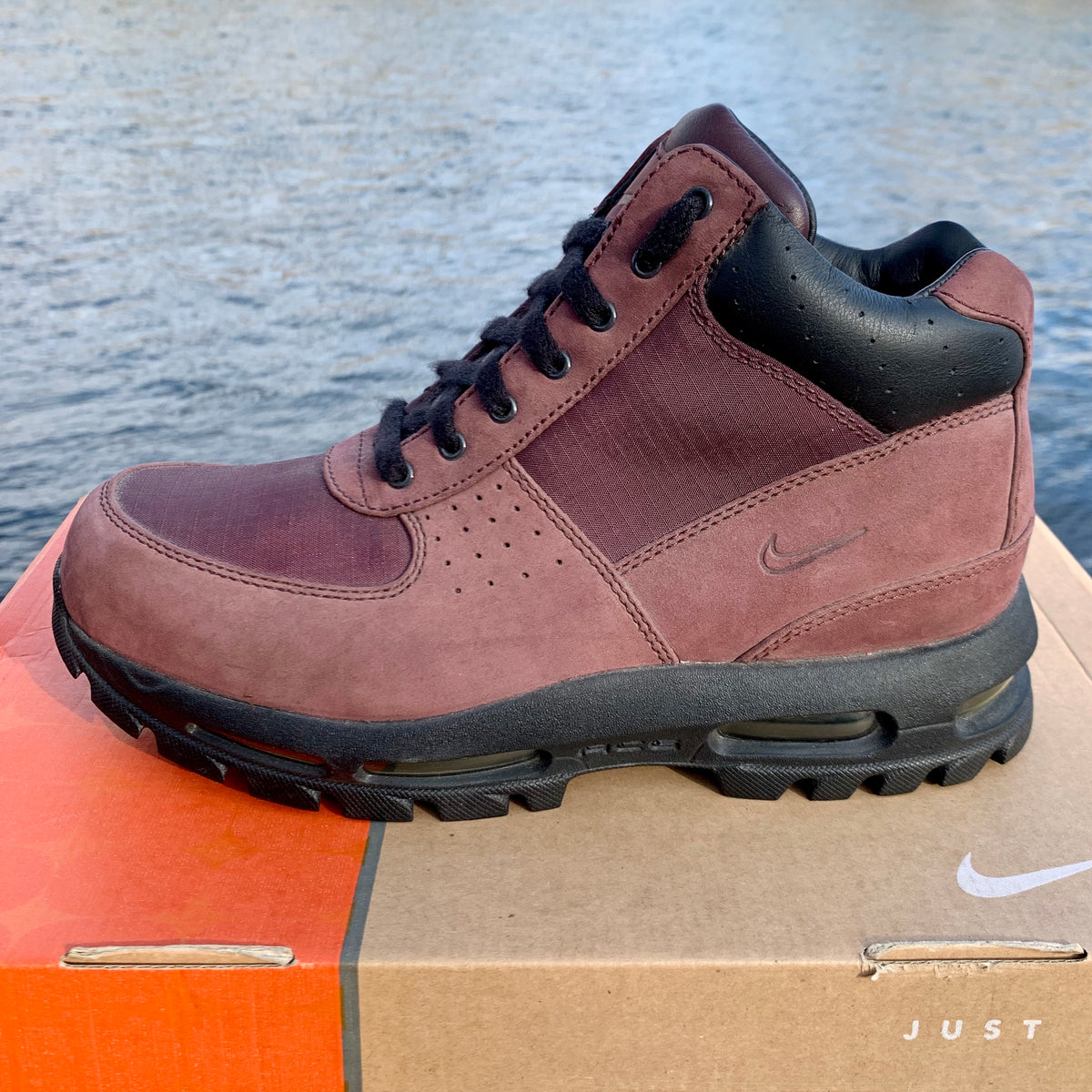 Nike Air Max Goadome Boots