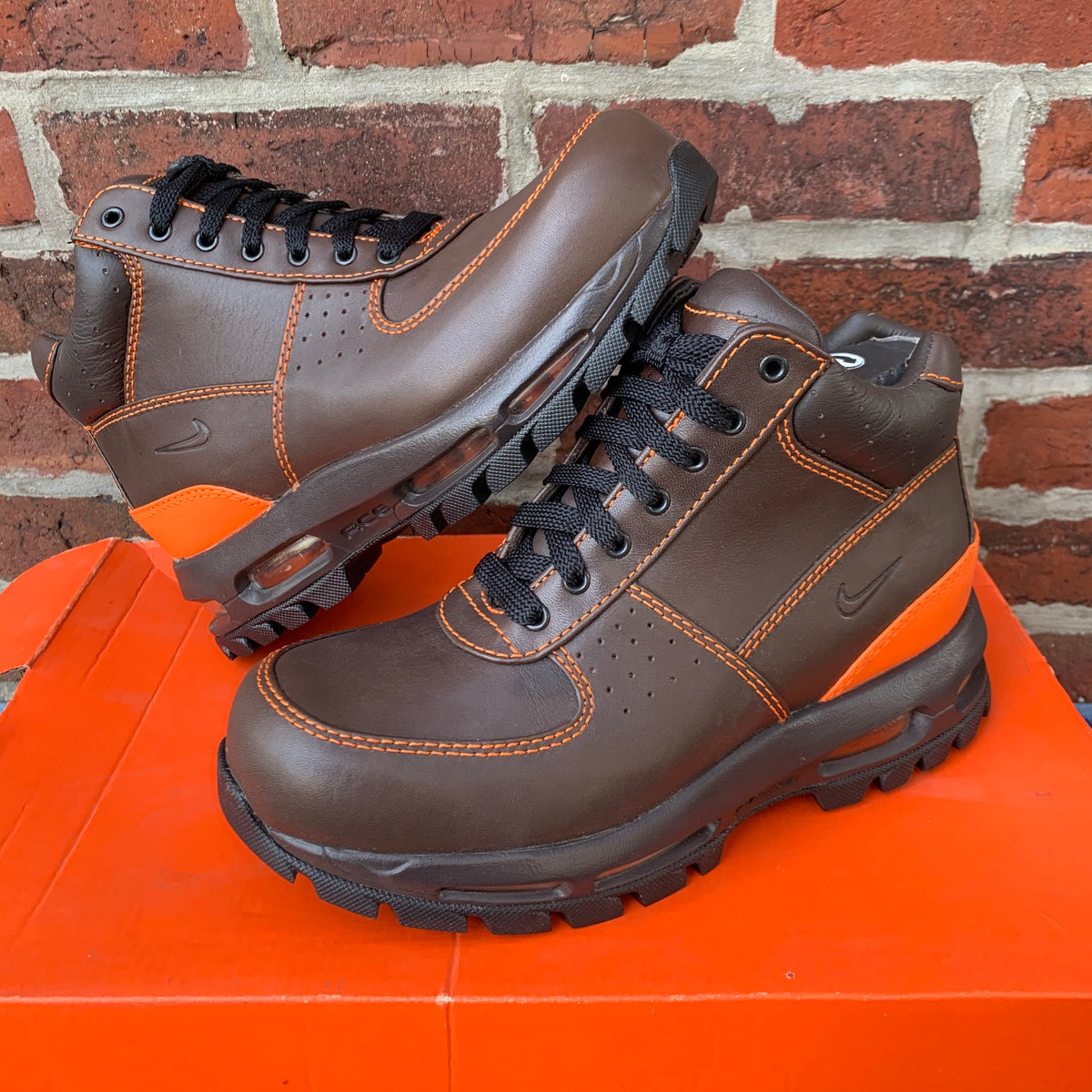 orange nike acg boots