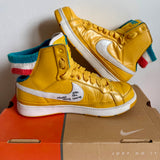 *Sample* 2009 Nike Women's Air Troupe Varsity Maize