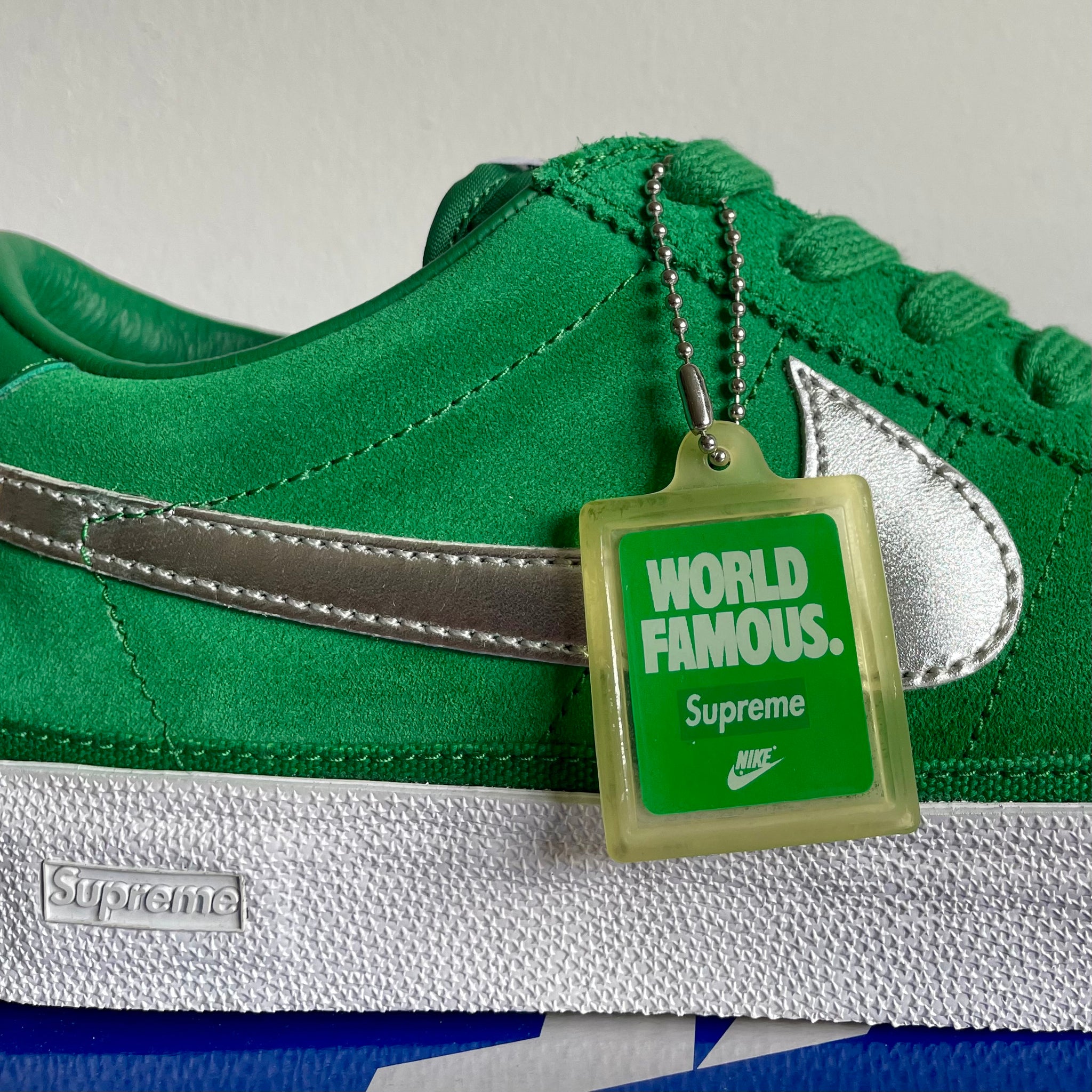 2009 Nike Zoom Bruin SB Supreme 