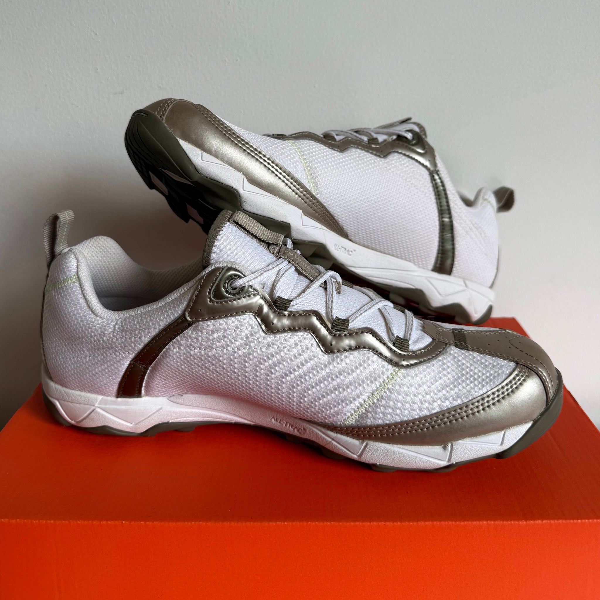 2006 Nike ACG All-Trac Air Winterspike – Eclectic Heat