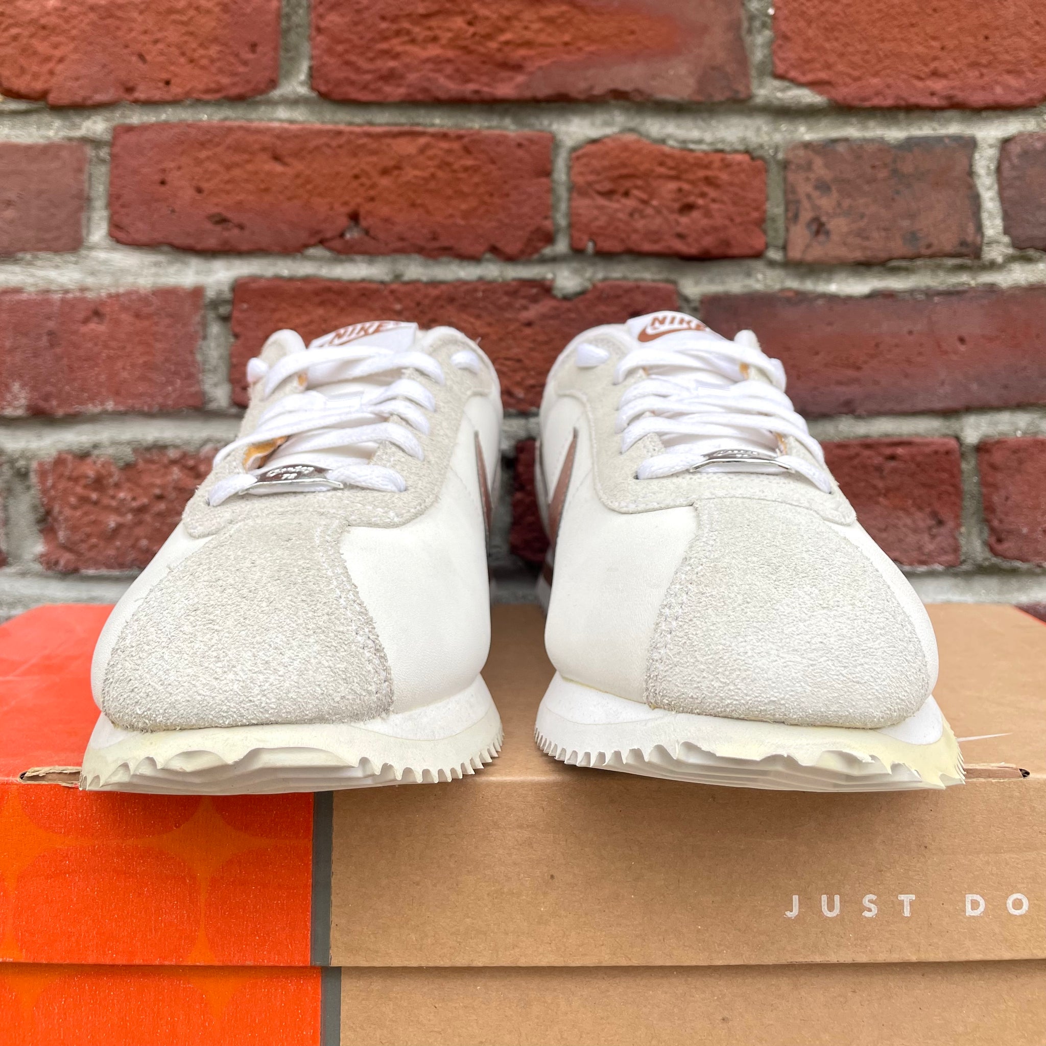 2010 Nike Cortez Basic Leather White Brown Eclectic Heat