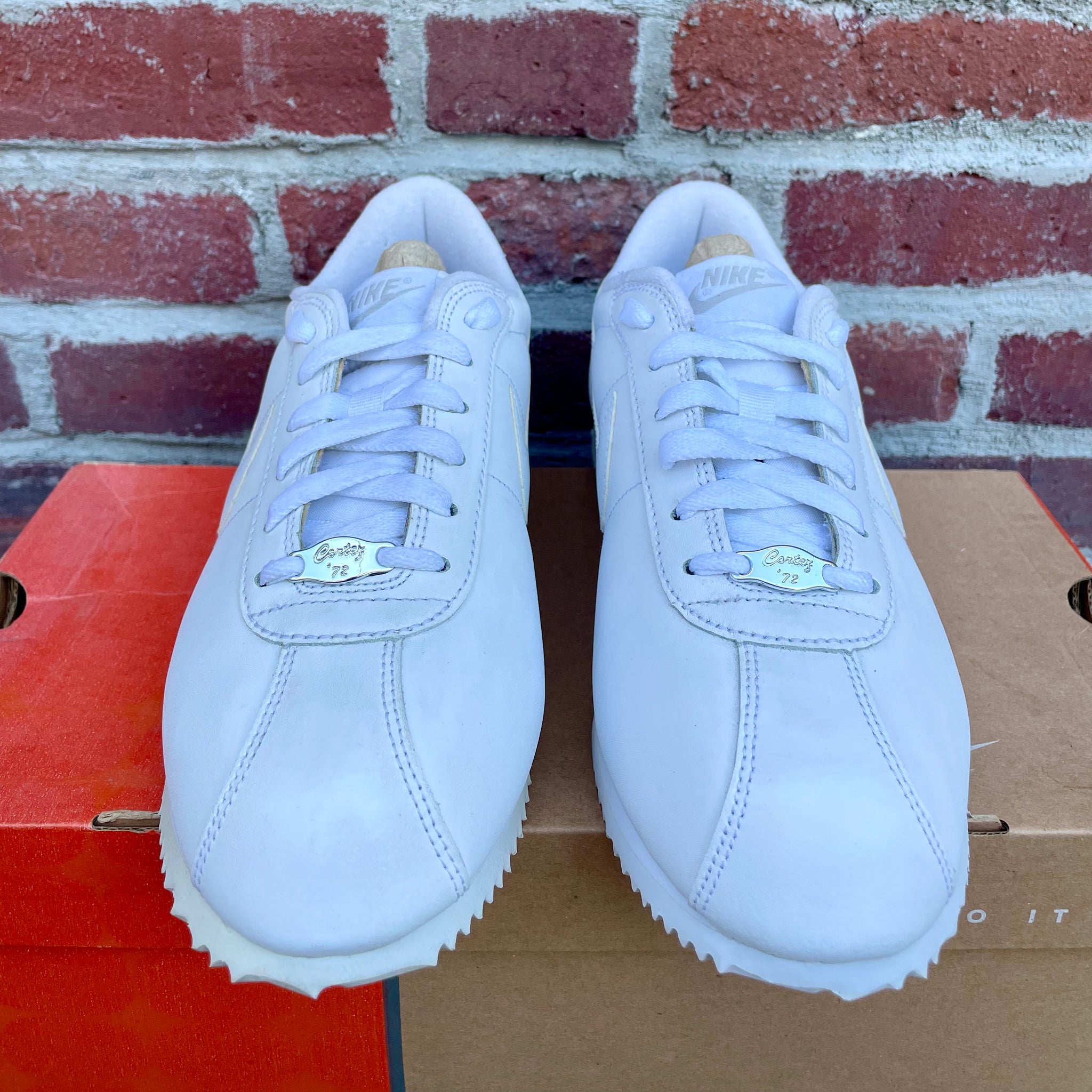 2010 Nike Cortez Leather White White Eclectic Heat