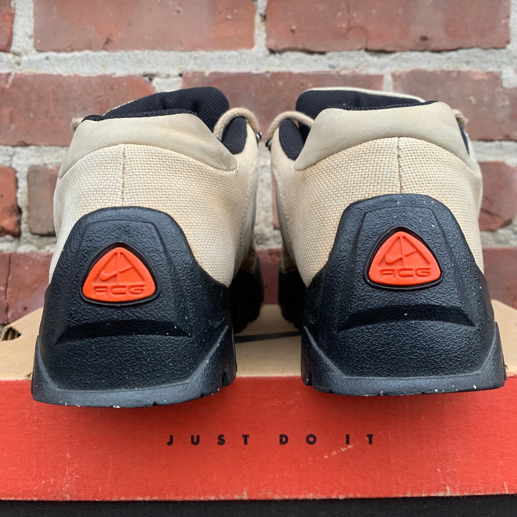 1999 Nike ACG 