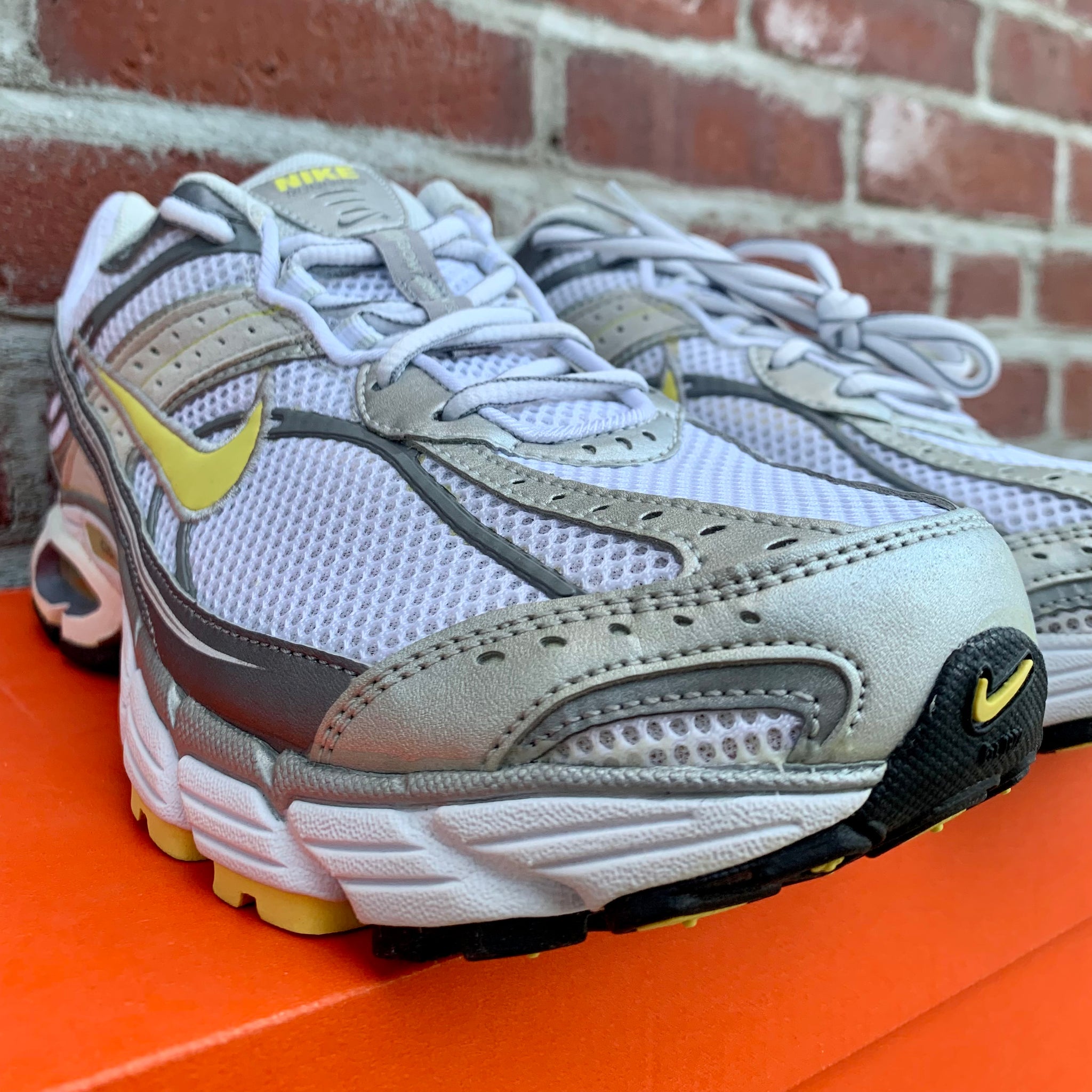 Nike air sales max bowerman series