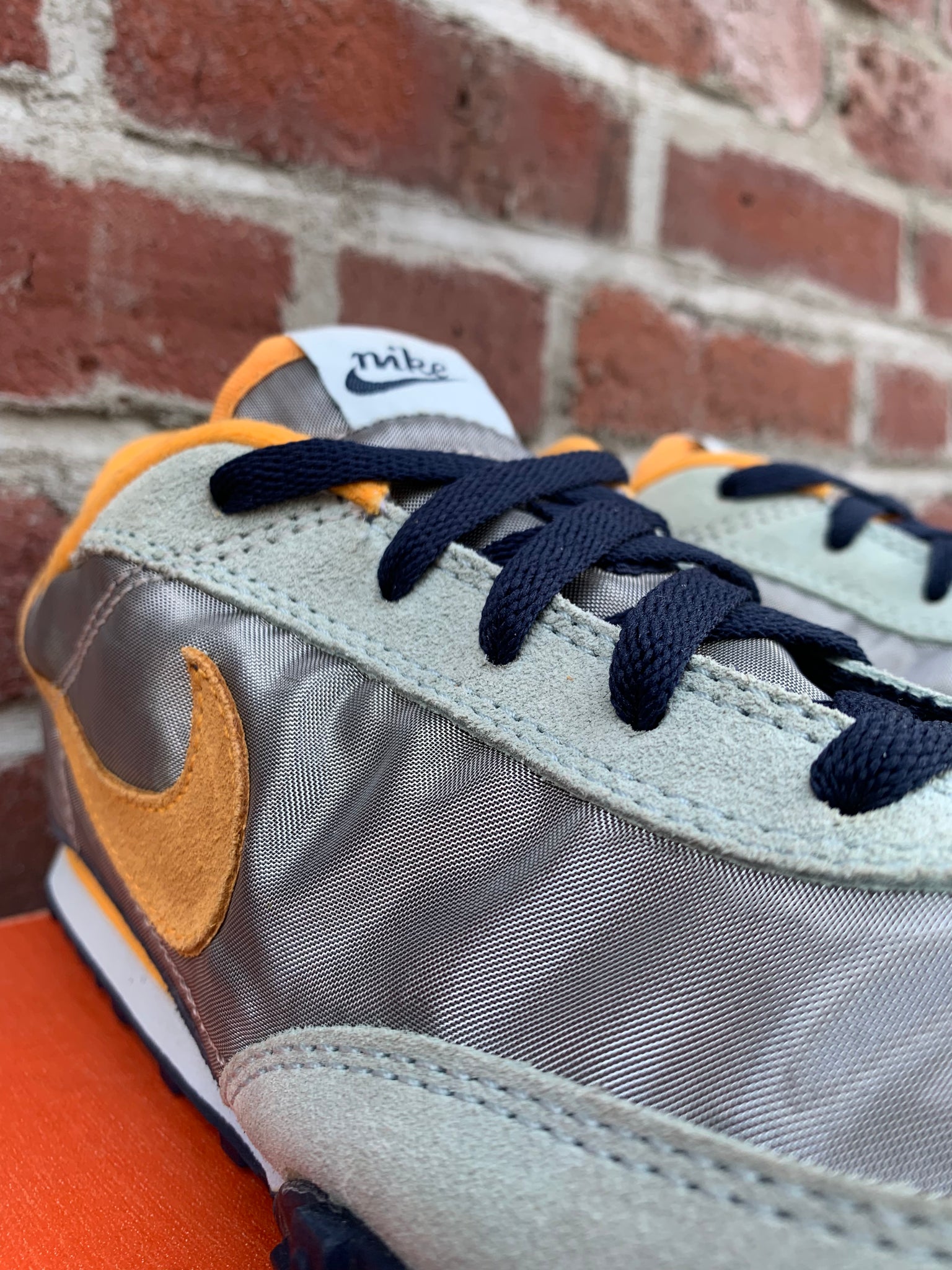 Nike waffle sales racer ii