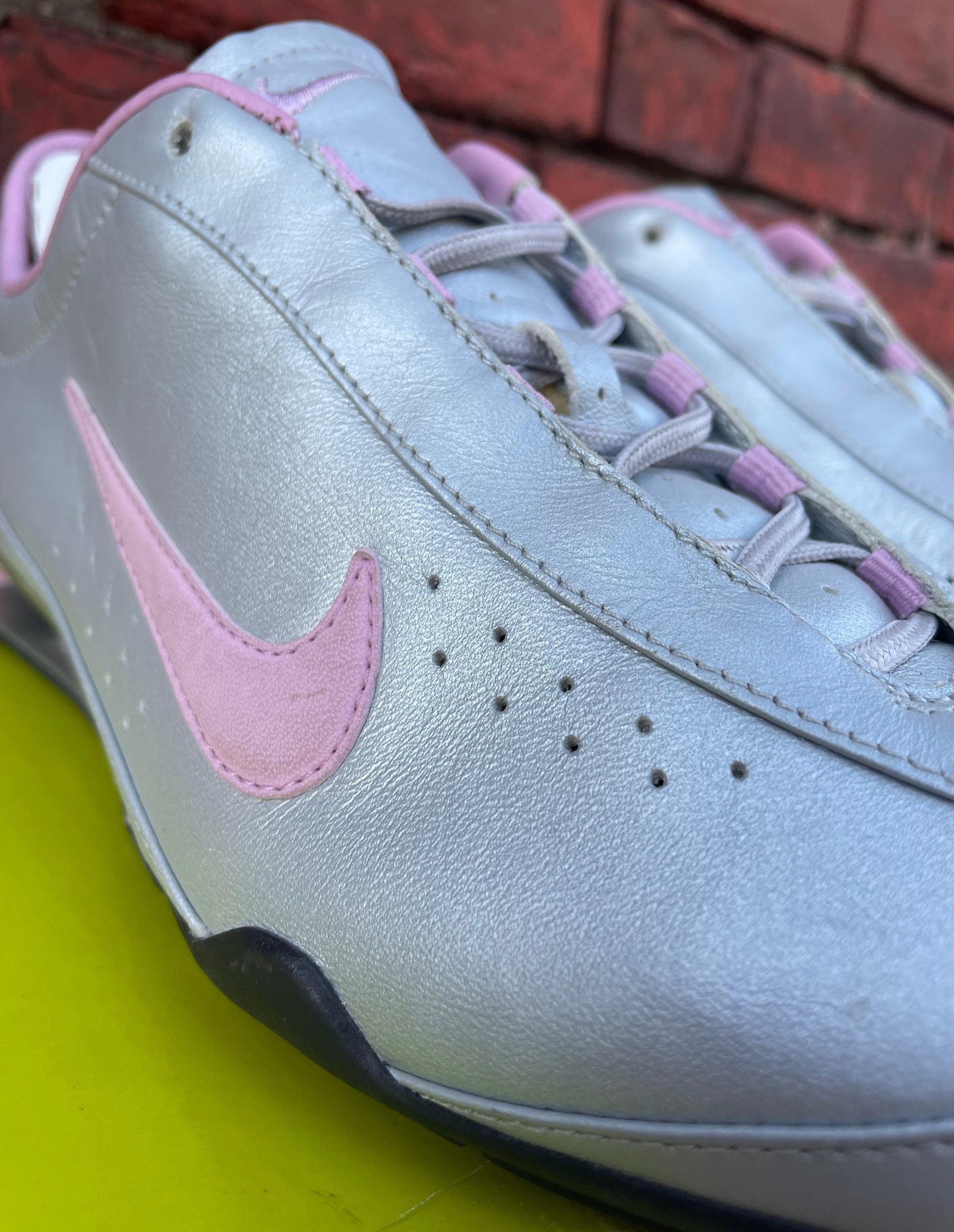 2006 Nike Shox Rival Pink/Silver – Eclectic Heat