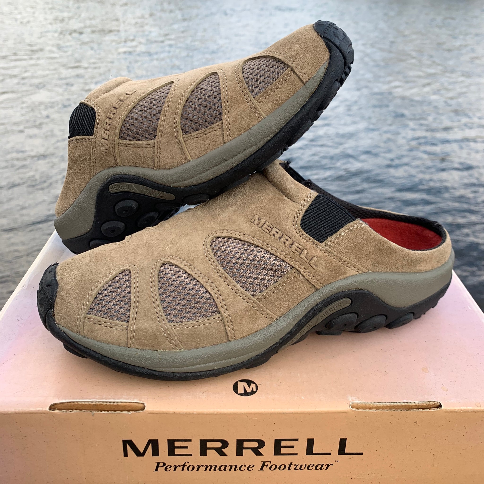 2001 Merrell Slide Ventilator Taupe – Eclectic Heat