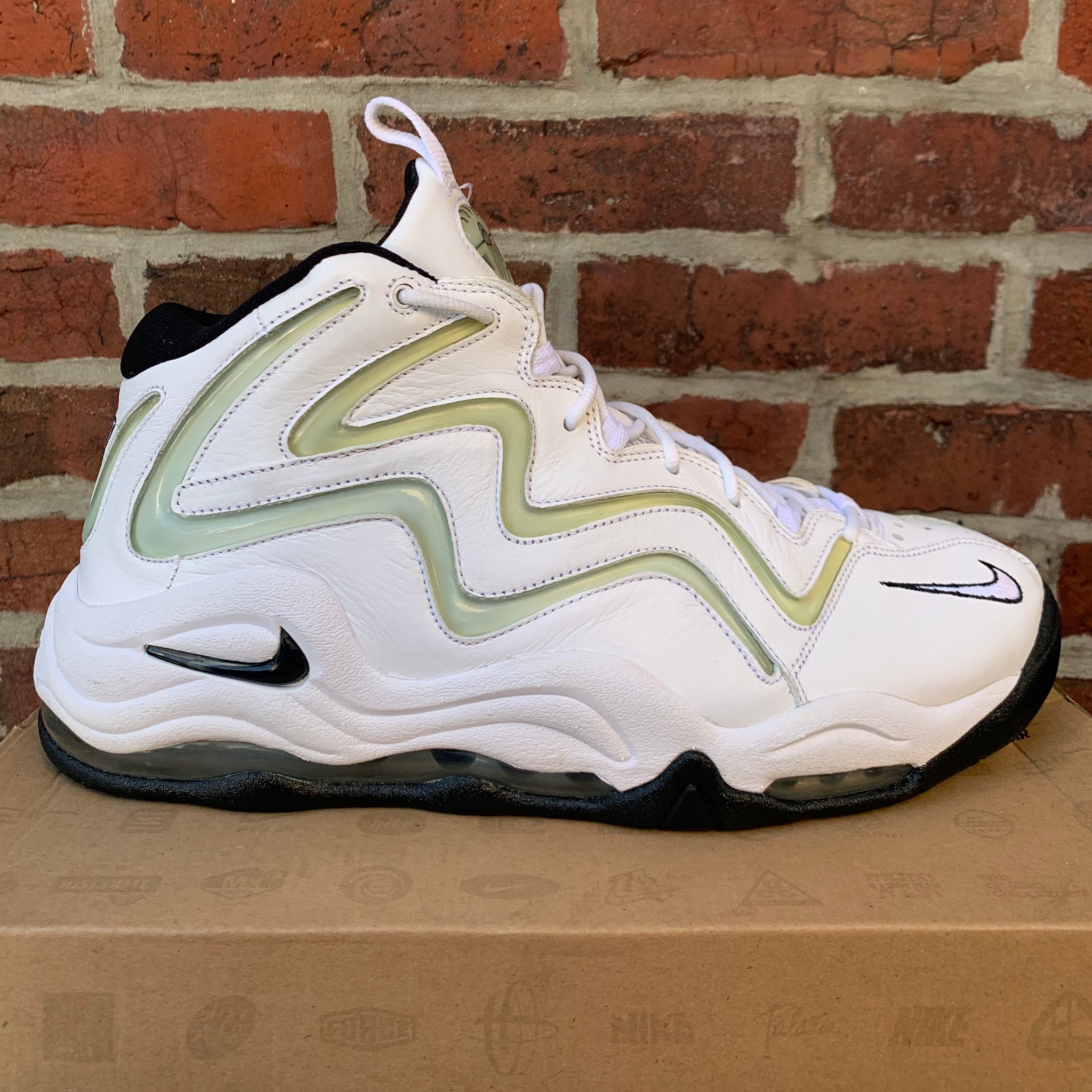 air pippen 1 white