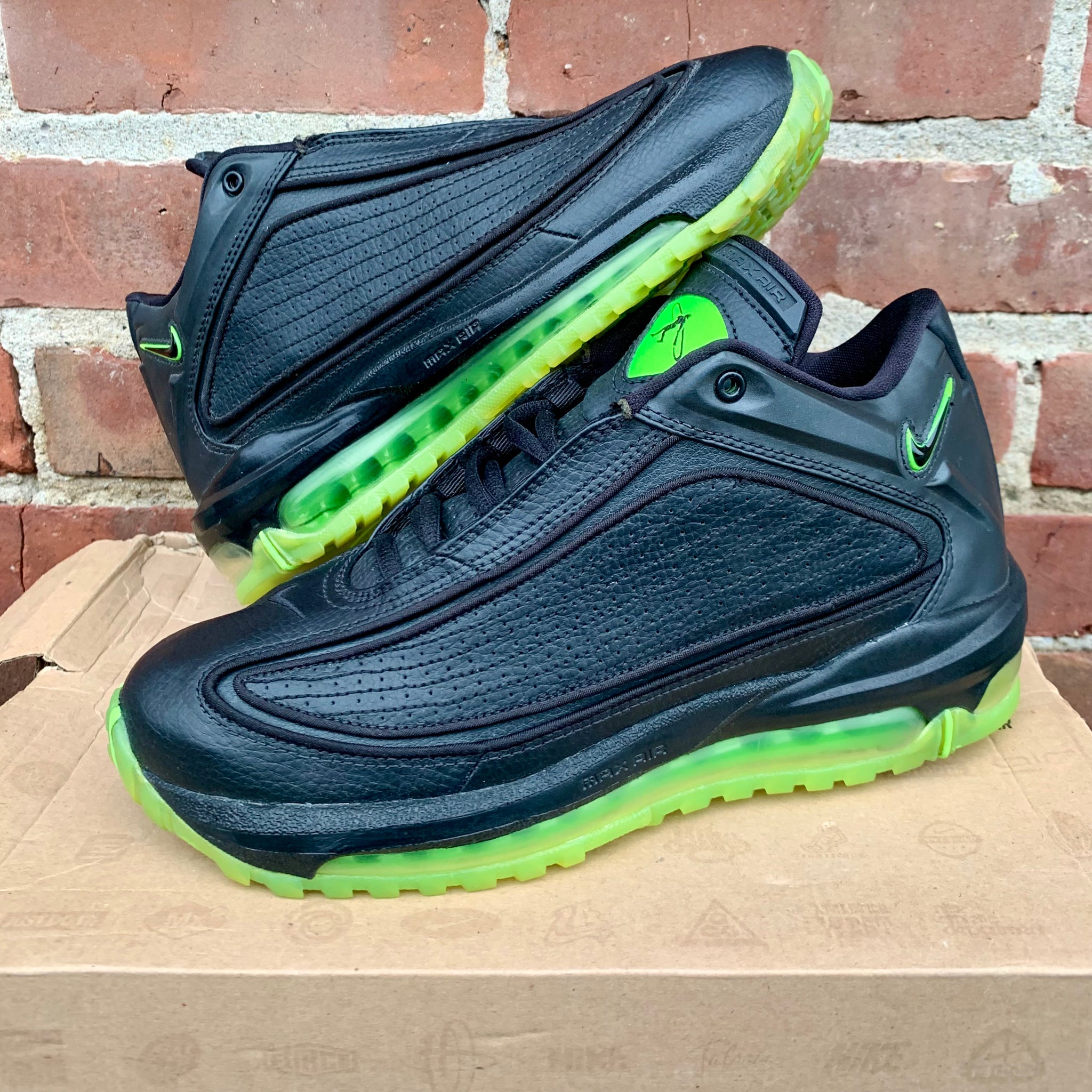 Ken griffey top jr turf shoes